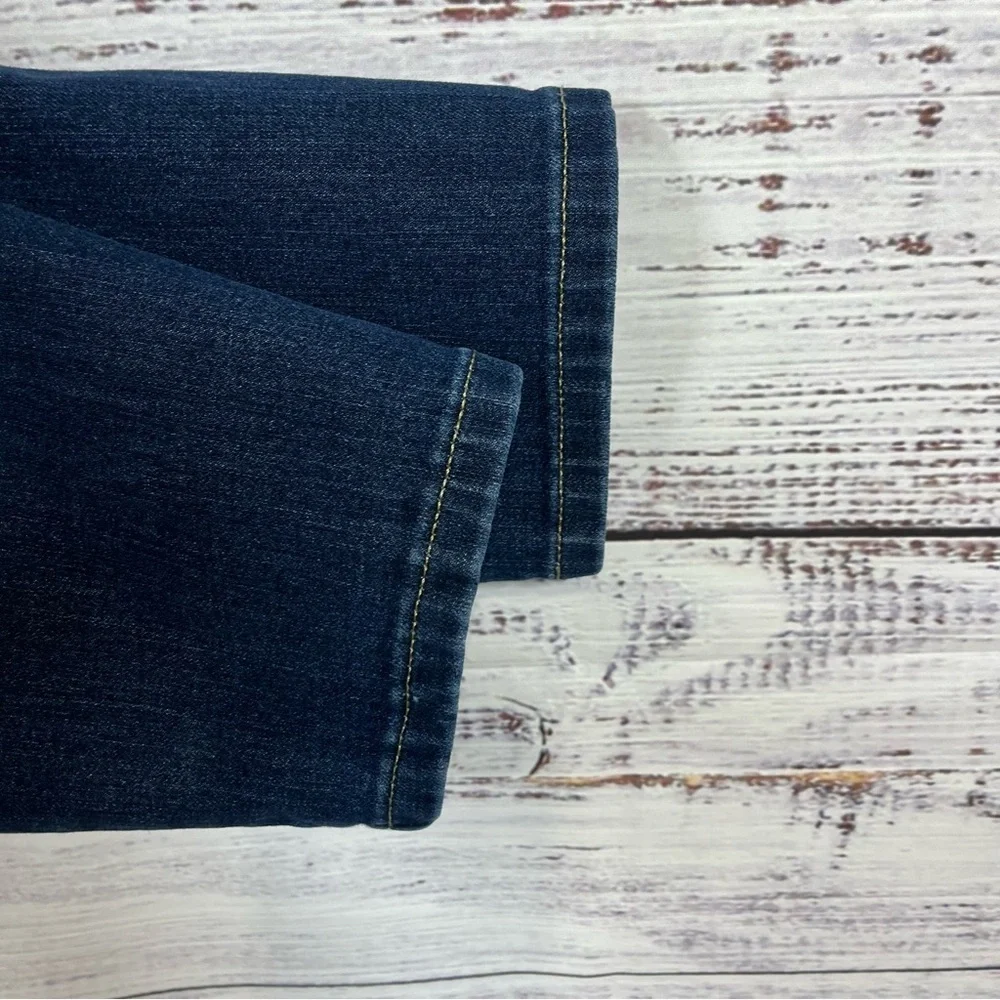 Nautica Blue Skinny Mid Rise Medium Wash Jeans